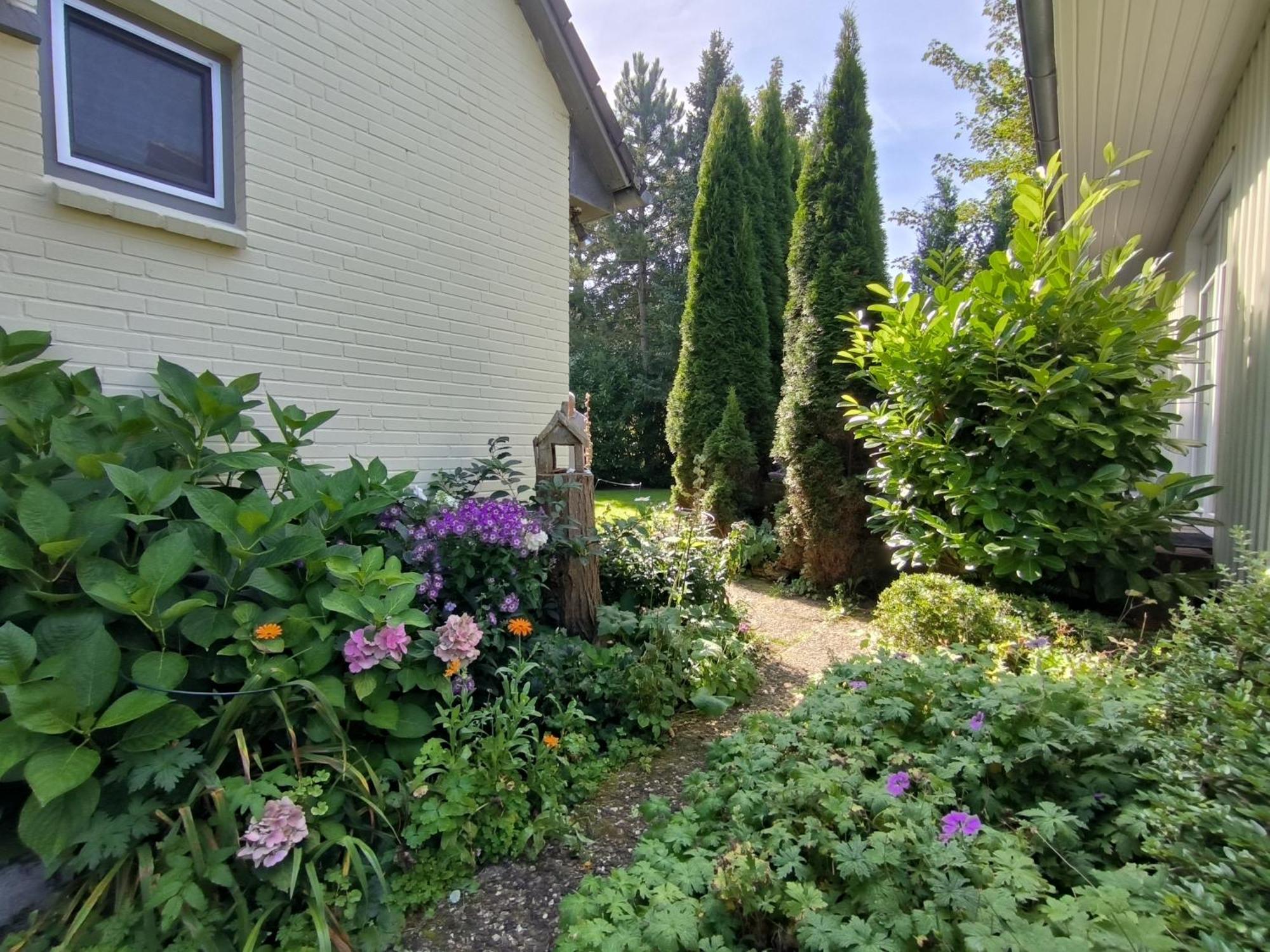 Ferienhaus Inger - Stilvolles Und Modernes Ferienhaus Mit Terrasse Und Gartennutzung 塔普 外观 照片